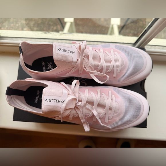 Arc’teryx Women’s Norvan 9 Trail Running Shoe – Rose - Picture 8 of 11